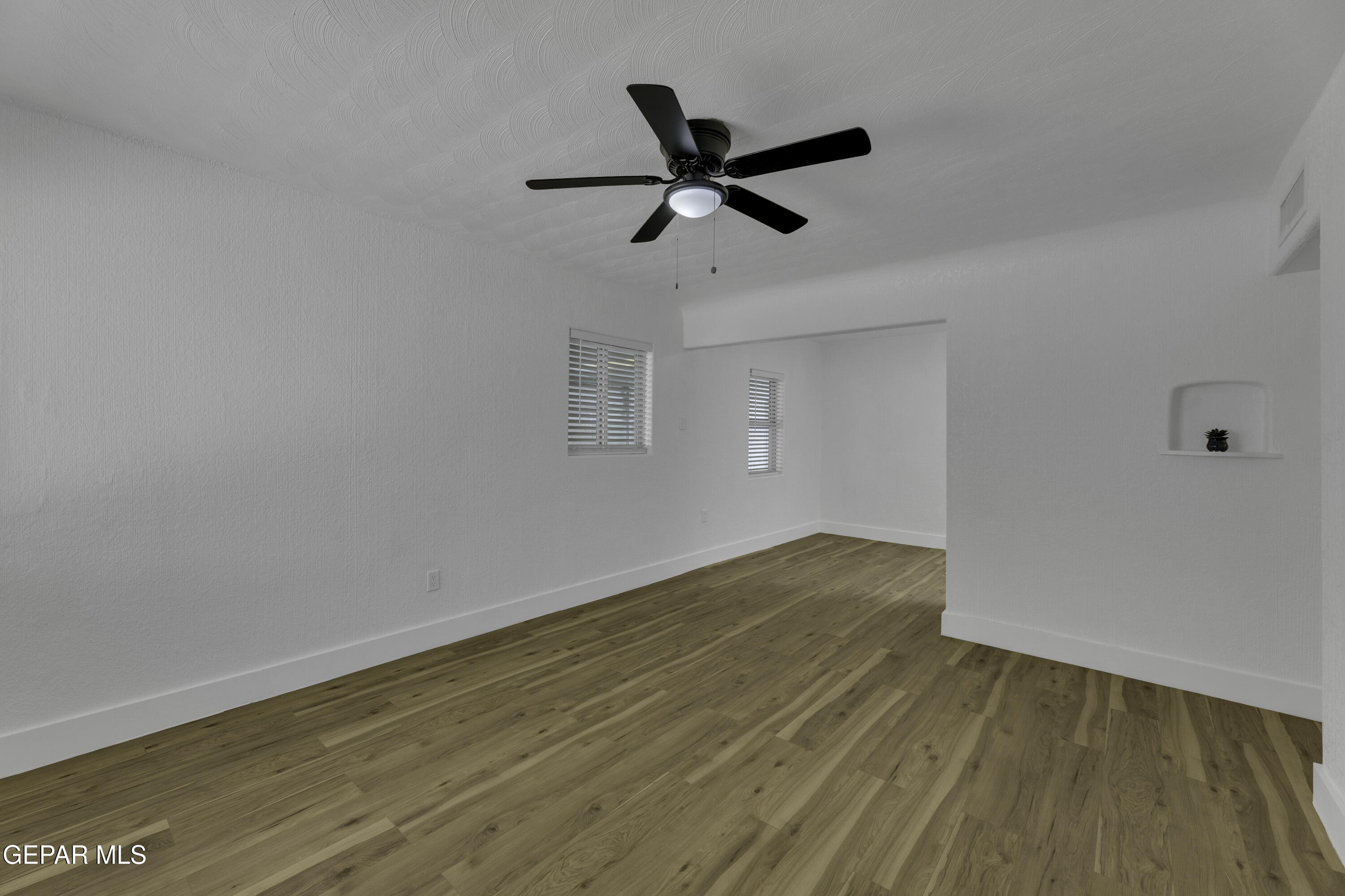 7724 RANCHLAND Drive