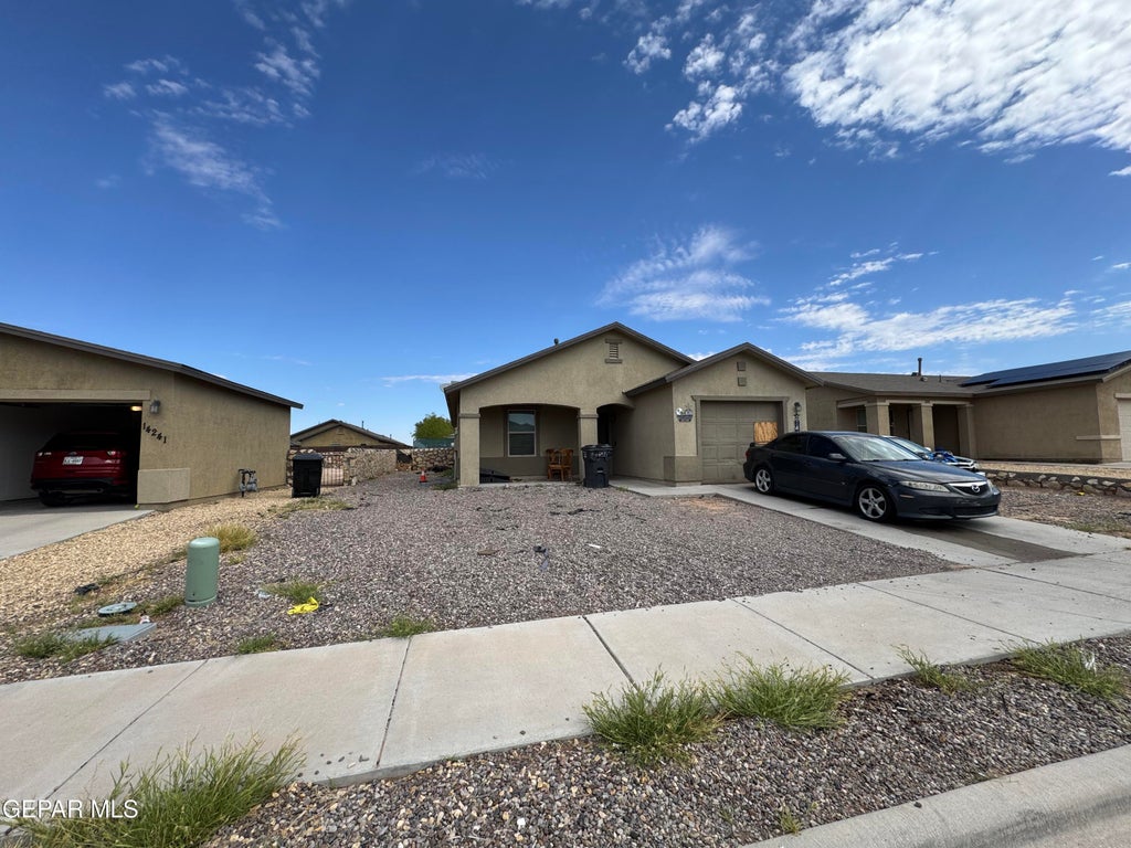 Photo of 14245 DESIERTO BUENO Avenue, Horizon City, TX 79928 (MLS # 951036)