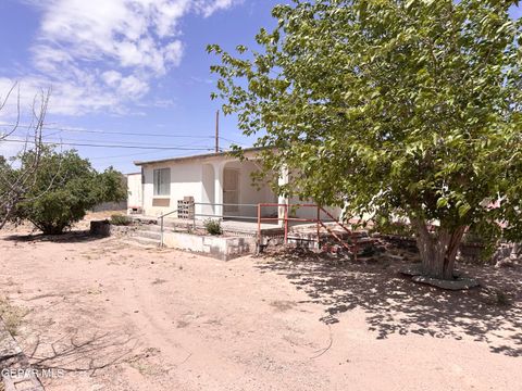 639 URANIO Place El Paso TX 79928