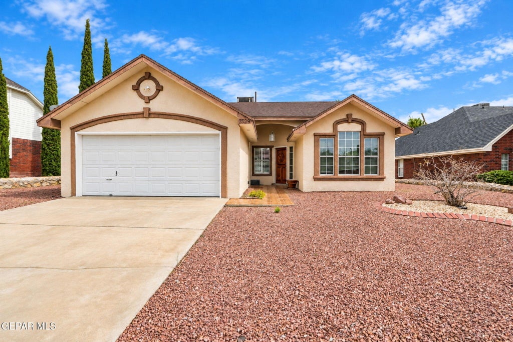 Photo of 1328 Desierto Rico Avenue, El Paso, TX 79912 (MLS # 951822)