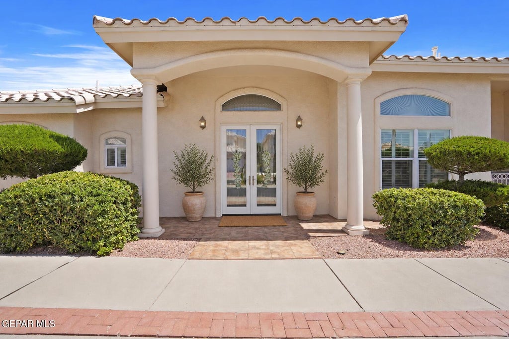 Photo of 782 VIA VERDE Street, El Paso, TX 79912 (MLS # 948566)