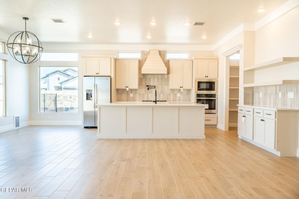 Photo of 13359 Jeff Winton Drive, El Paso, TX 79928 (MLS # 931884)