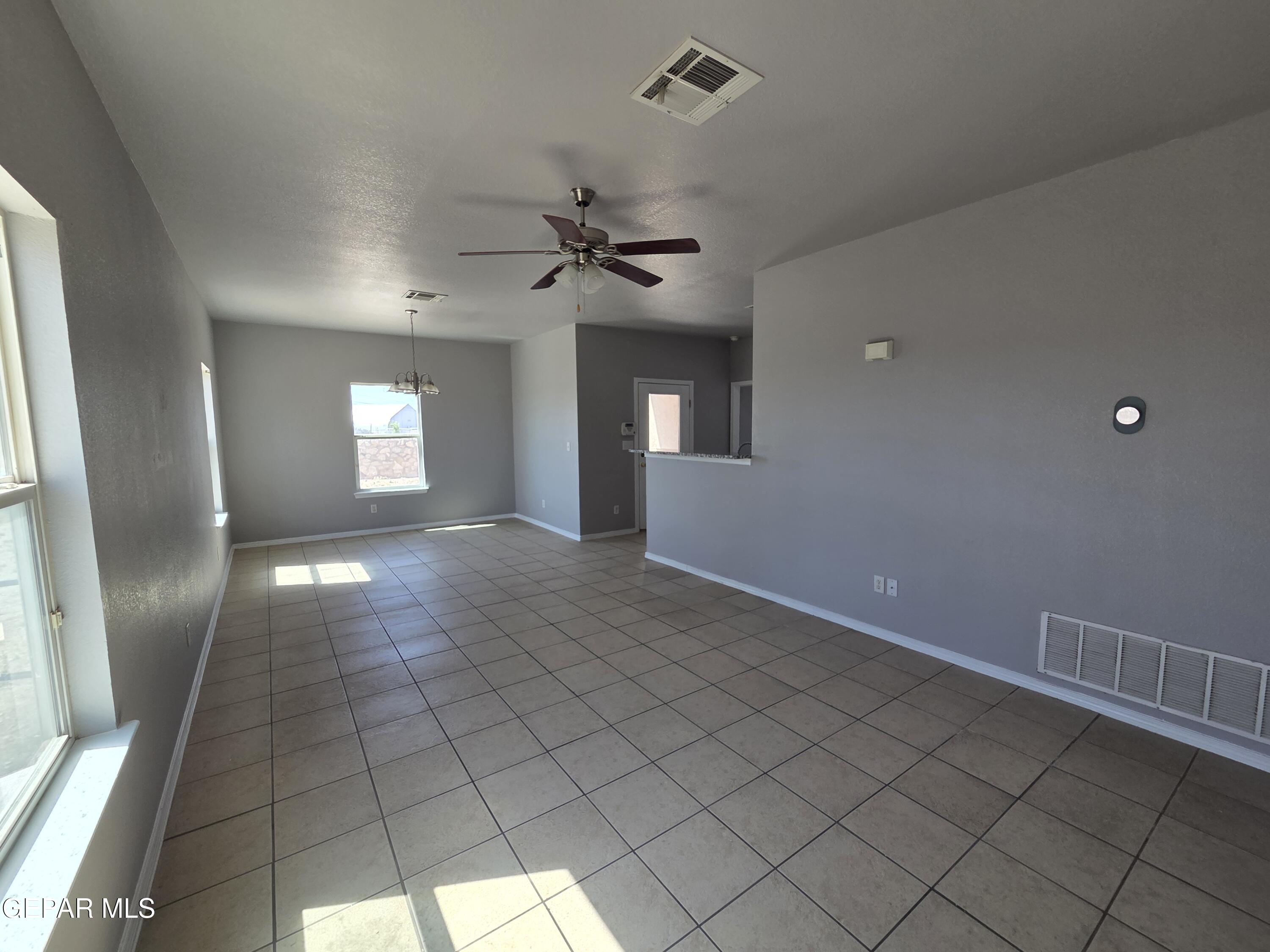 10400 SILVERCLOUD Drive