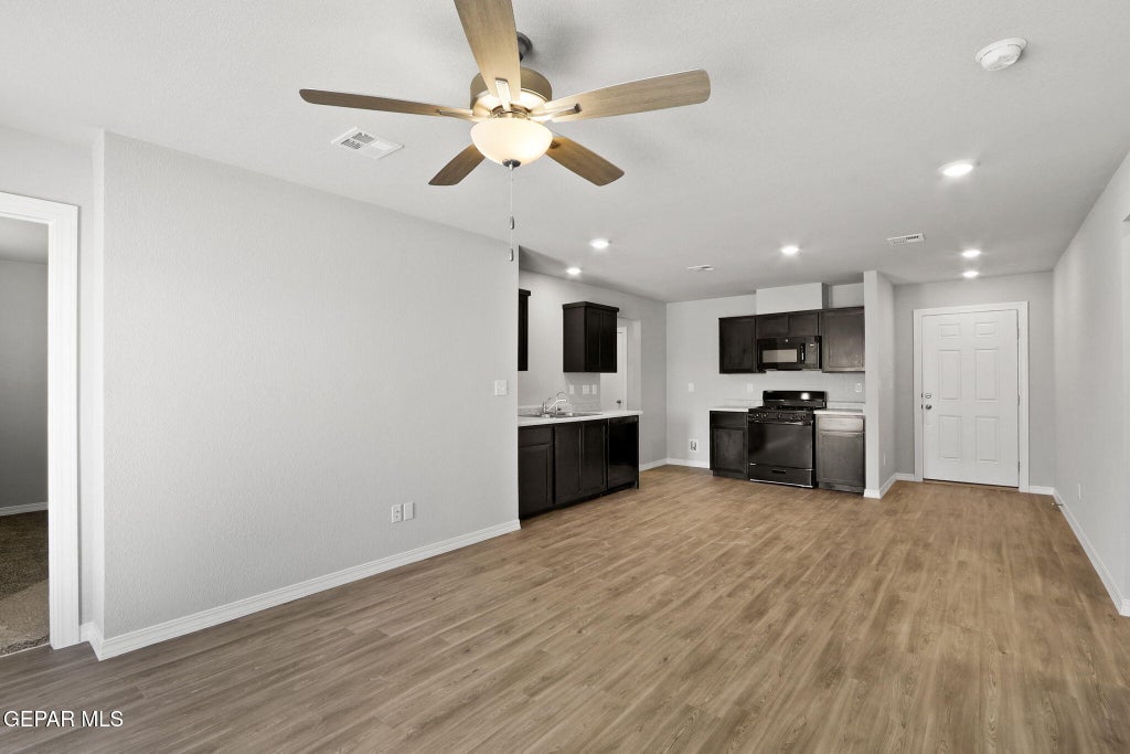 Photo of 14257 Red Yucca Court, Horizon City, TX 79928 (MLS # 952364)