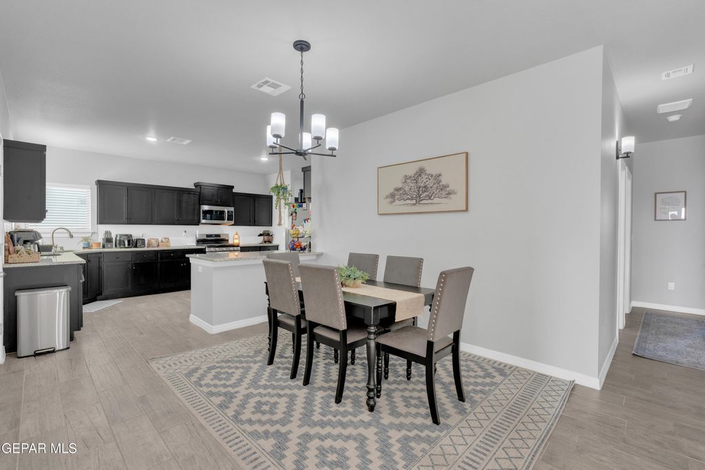 Photo of 11352 Hidalgo Drive, Socorro, TX 79927 (MLS # 938995)