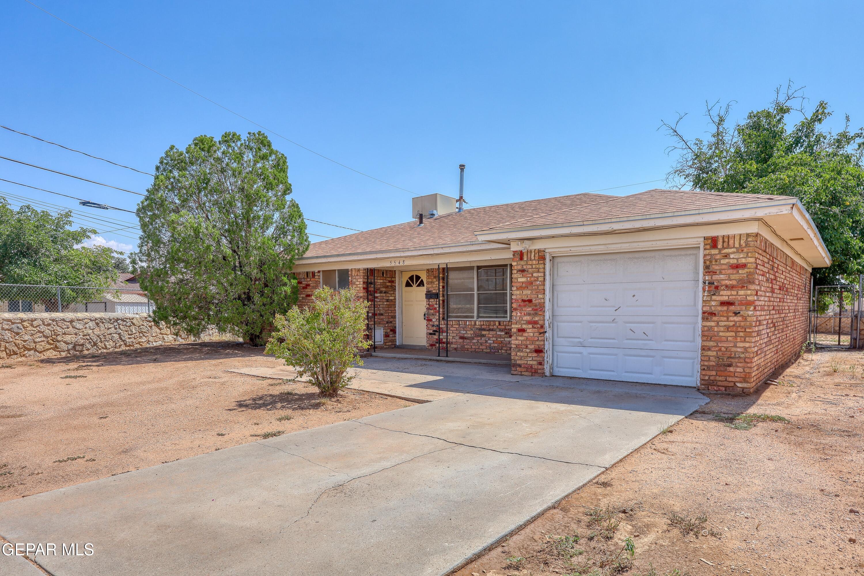 5548 Pembroke Lane