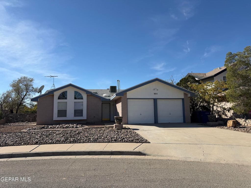 Photo of 905 Mark Wallace Lane, El Paso, TX 79912 (MLS # 934699)