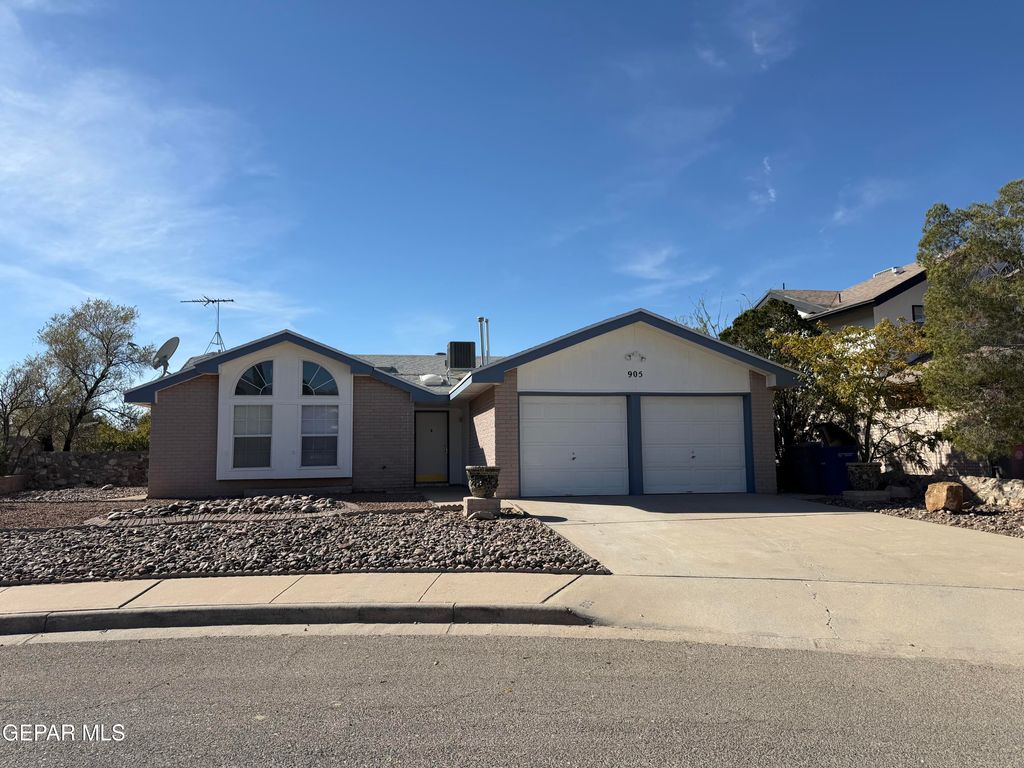 Photo of 905 Mark Wallace Lane, El Paso, TX 79912 (MLS # 934699)