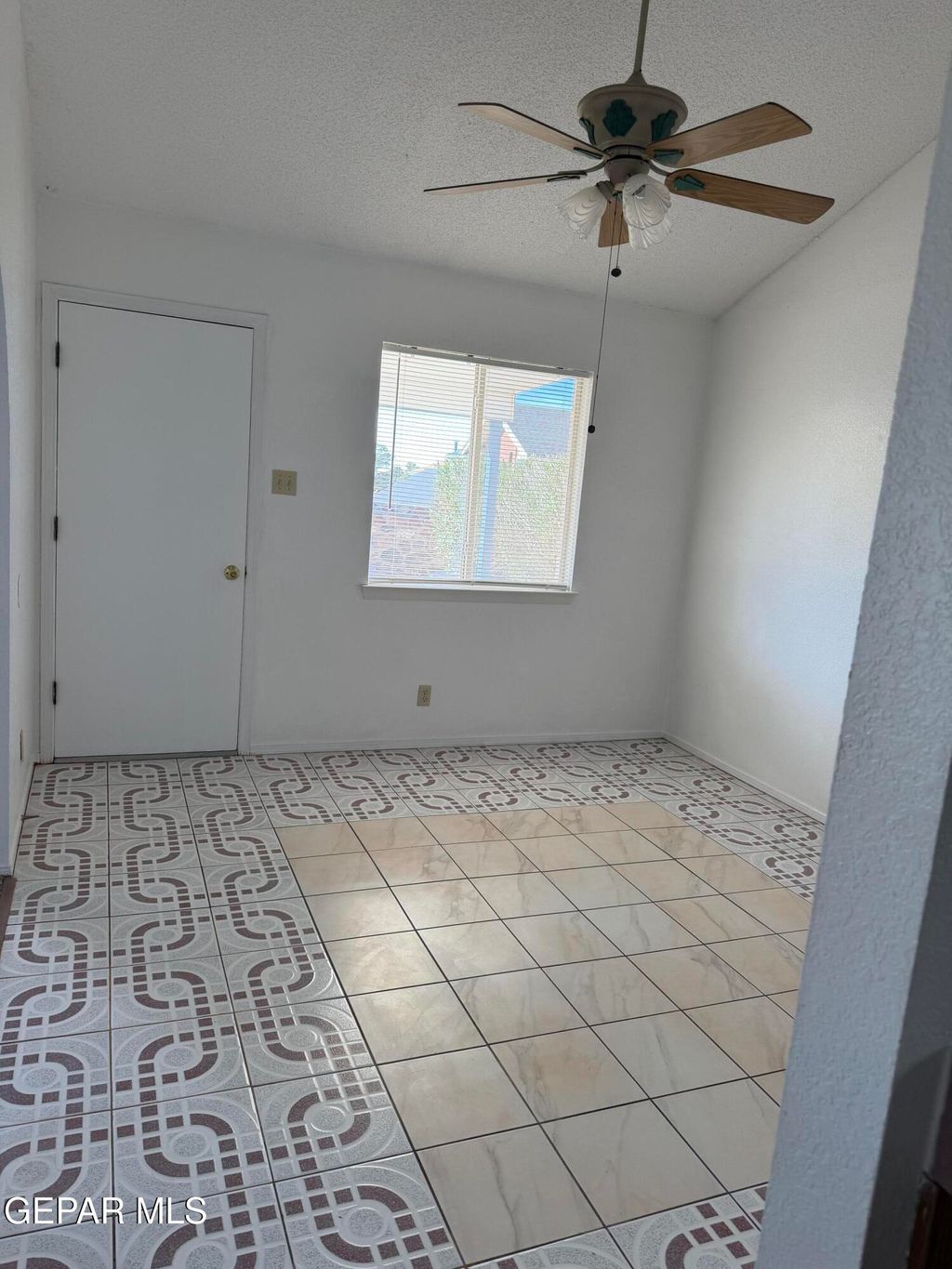 Photo of 905 Mark Wallace Lane, El Paso, TX 79912 (MLS # 934699)