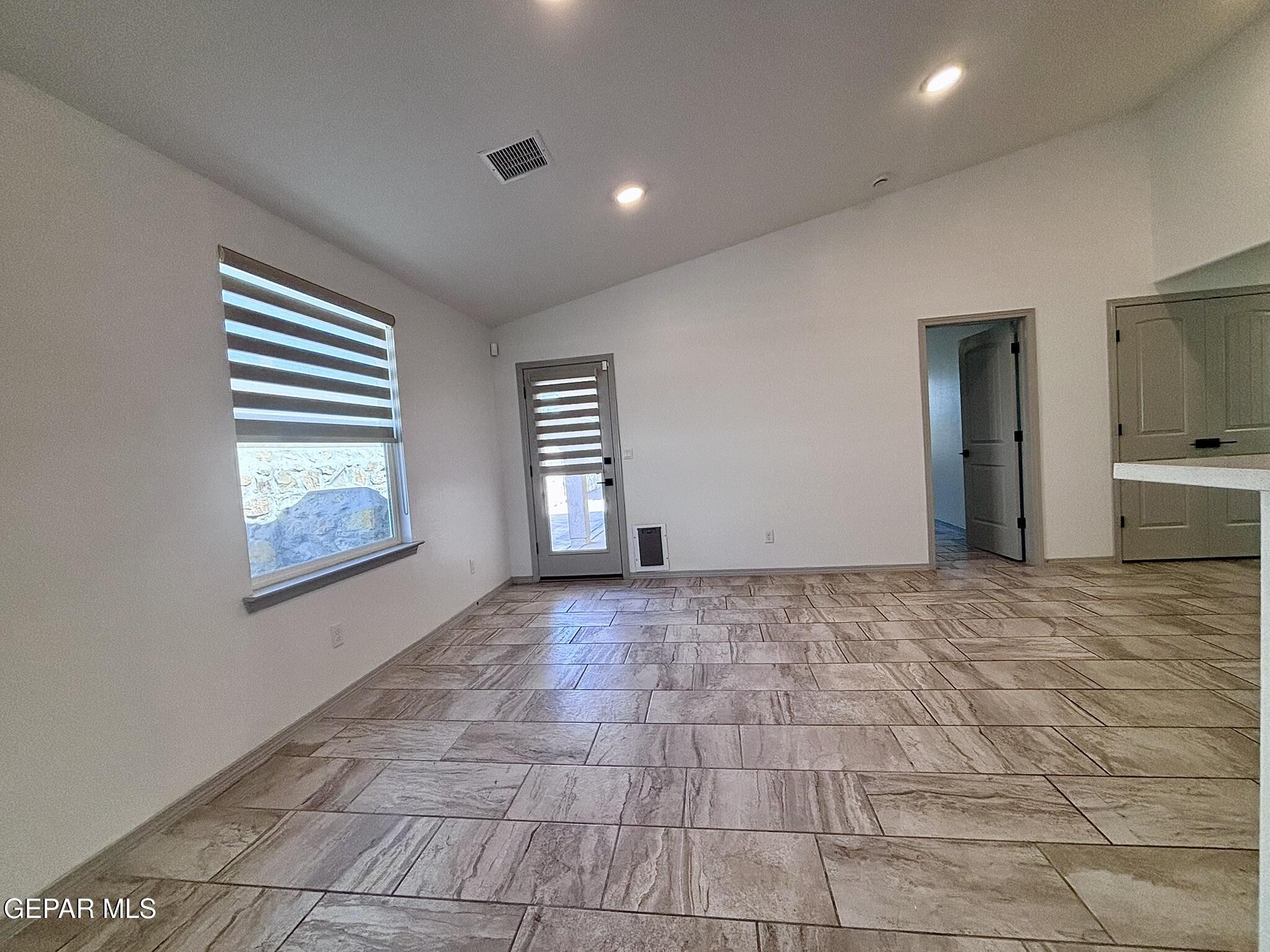 4828 MARISABEL AZCARATE Street