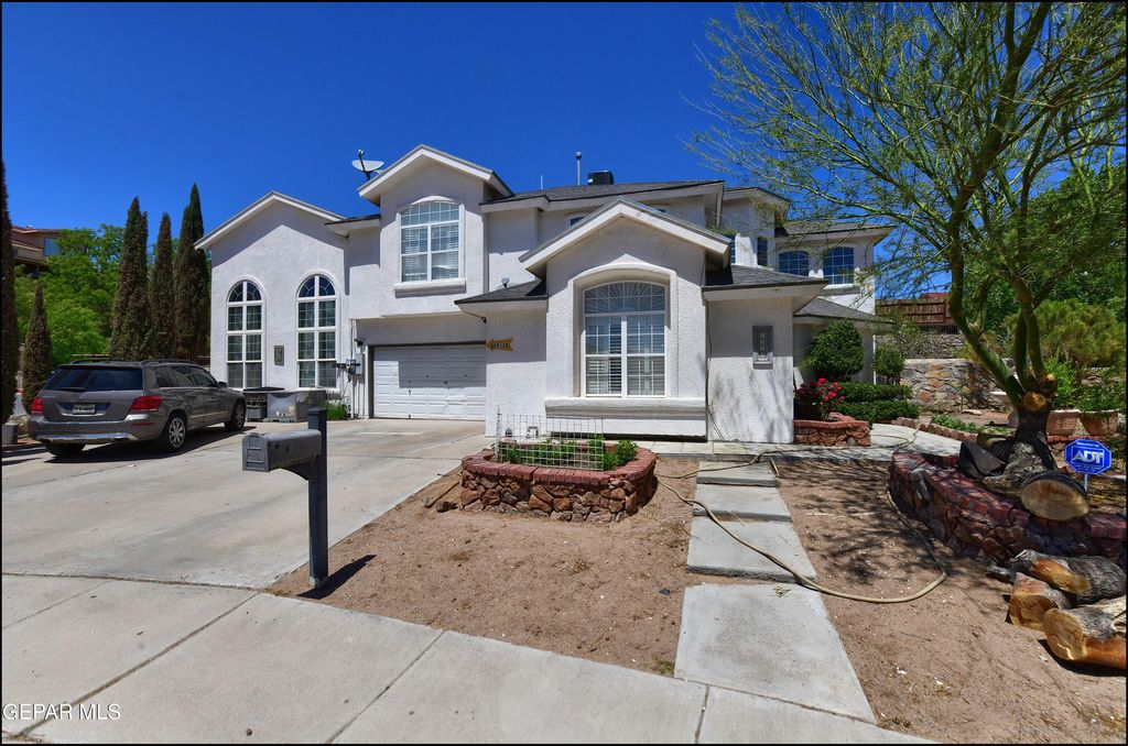 Photo of 7433 EMMETT LARKIN Place, El Paso, TX 79904 (MLS # 939242)