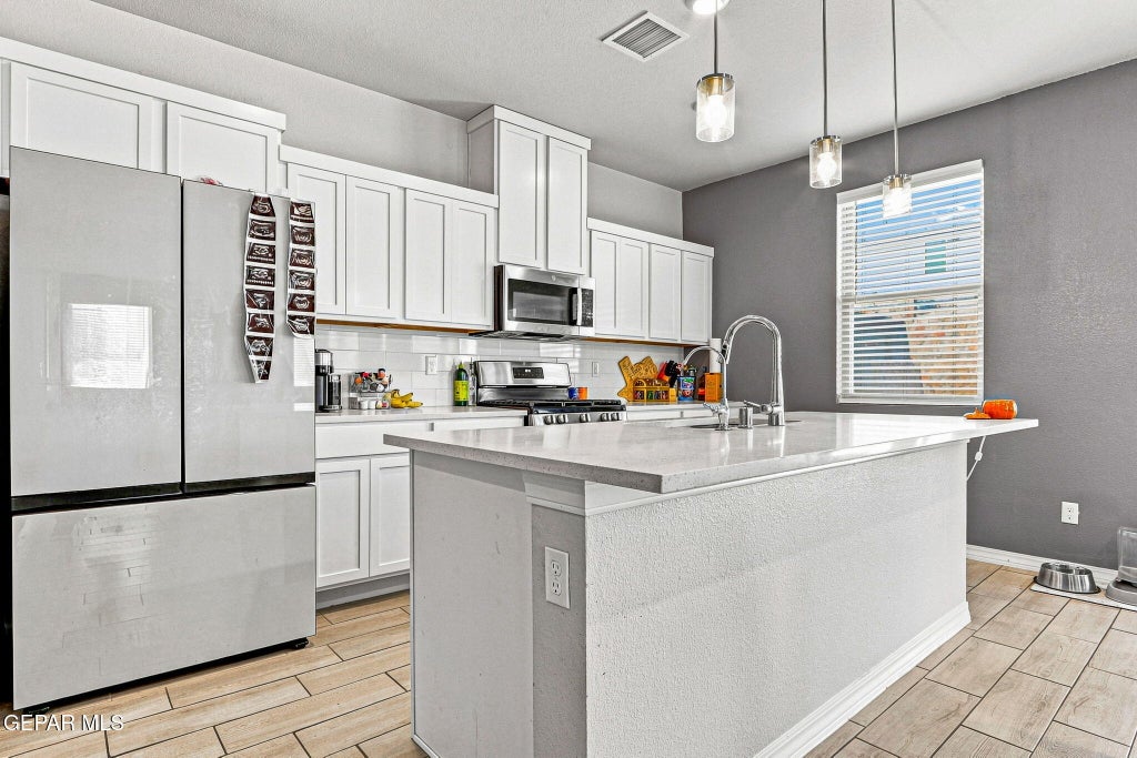 Photo of 1649 SAM DOMINGUEZ ST, El Paso, TX 79928 (MLS # 948967)