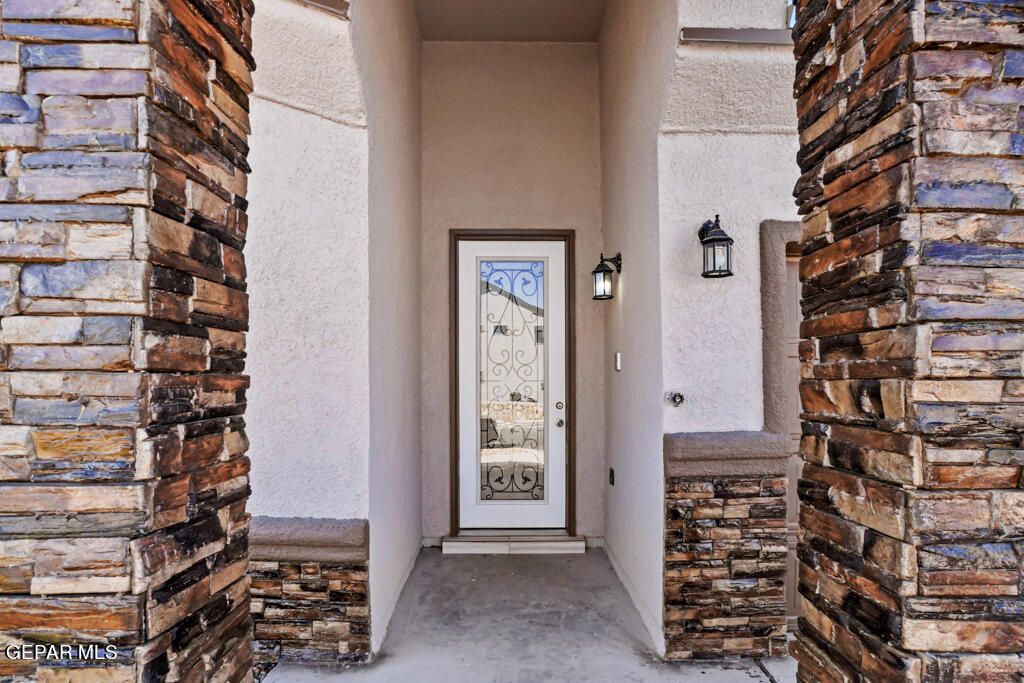 Photo of 14565 John McNeely Avenue, El Paso, TX 79938 (MLS # 932079)