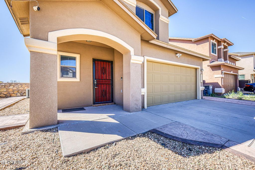 Photo of 5040 SILVER RANCH Avenue, El Paso, TX 79934 (MLS # 940698)