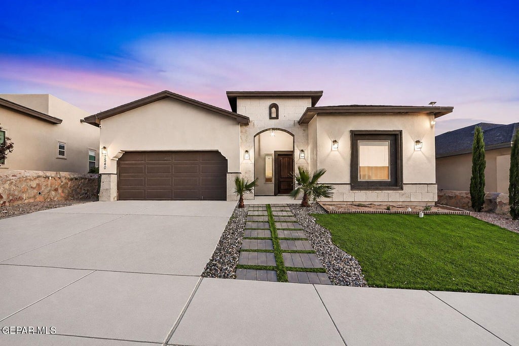 Photo of 7540 ENCHANTED RIDGE Drive, El Paso, TX 79911 (MLS # 942799)