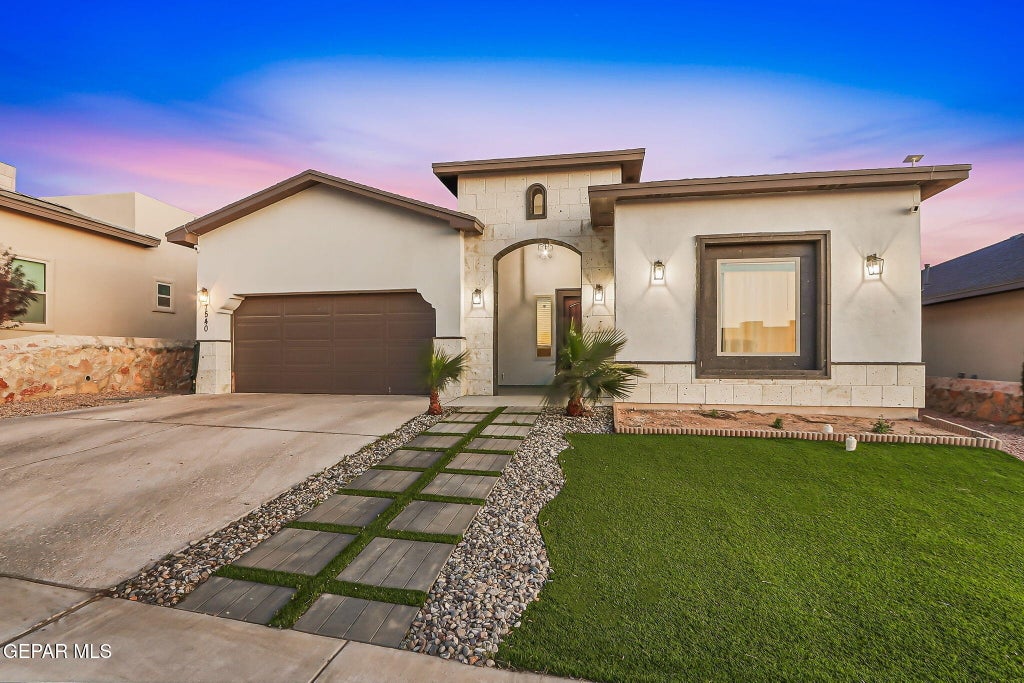 Photo of 7540 ENCHANTED RIDGE Drive, El Paso, TX 79911 (MLS # 942799)