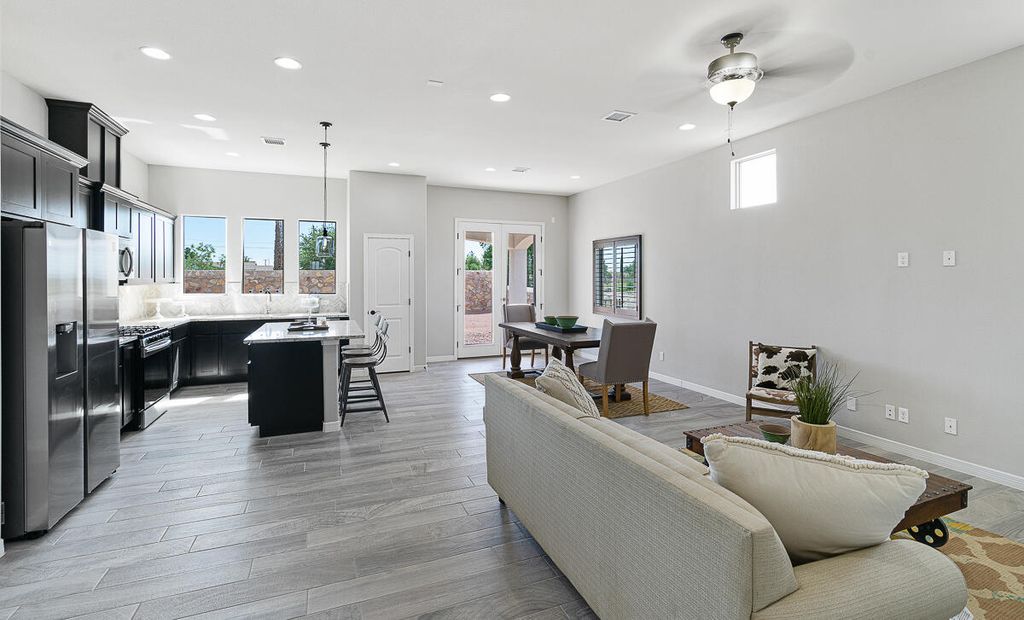 Photo of 15220 Endurance Avenue, El Paso, TX 79938 (MLS # 935385)