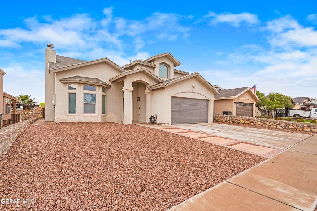 Photo of 433 CLAIBORNE Street, Horizon City, TX 79928 (MLS # 942092)