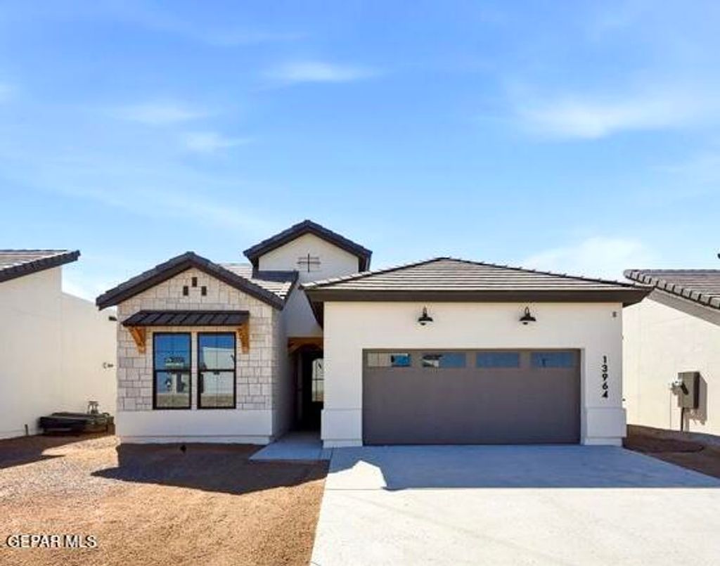 Photo of 13964 Paseo Central Avenue, Horizon City, TX 79928 (MLS # 939833)