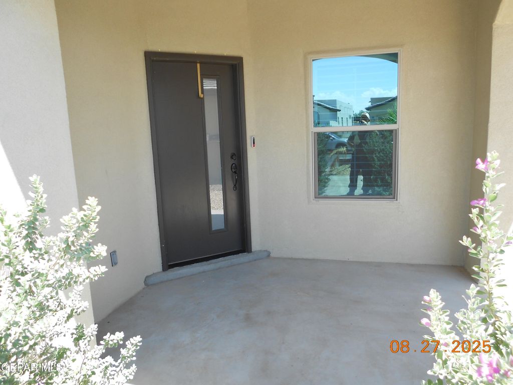 Photo of 10013 Hueco Junction Road, Socorro, TX 79927 (MLS # 936705)