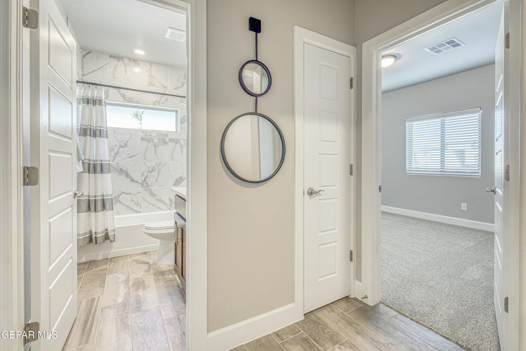 Photo of 6056 TIN HILL Street, Santa Teresa, NM 88008 (MLS # 939792)