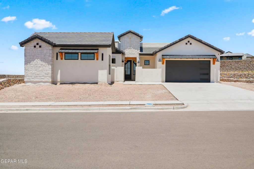 Photo of 1849 War Path Drive, El Paso, TX 79911 (MLS # 946625)