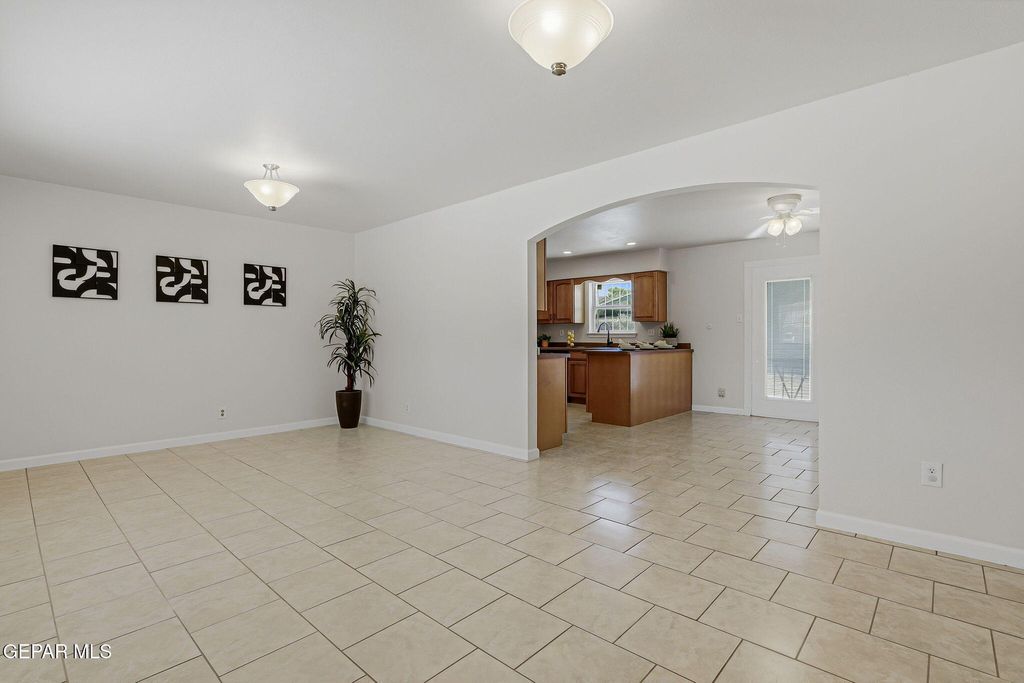 Photo of 3316 DRUMOND Road, El Paso, TX 79925 (MLS # 944979)