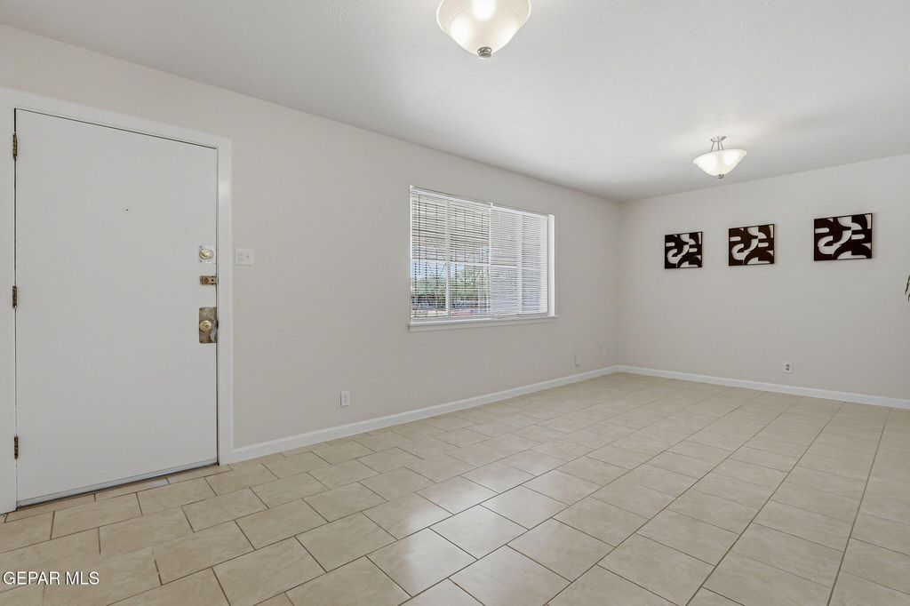 Photo of 3316 DRUMOND Road, El Paso, TX 79925 (MLS # 944979)