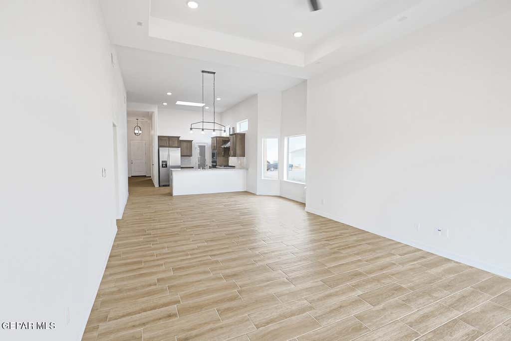 Photo of 118 Peregrino Trail, Sunland Park, NM 88063 (MLS # 949279)