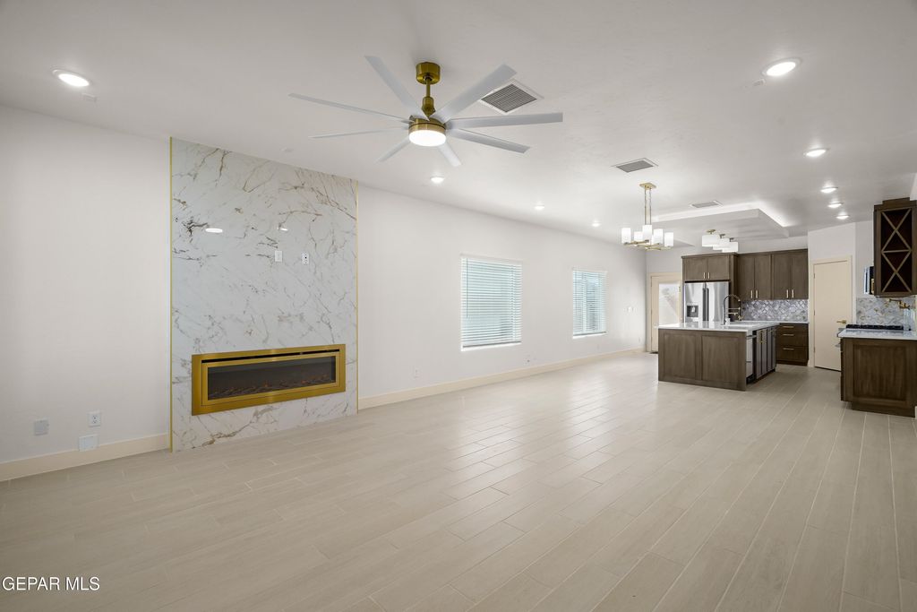 Photo of 7405 Norte Mesa Lane, El Paso, TX 79934 (MLS # 931491)