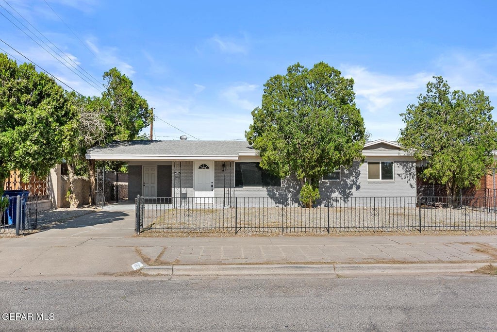 Photo of 9302 Raleigh Drive, El Paso, TX 79924 (MLS # 951372)