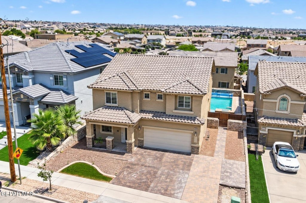 Photo of 12118 CHAPEL HILL Road, Horizon City, TX 79928 (MLS # 950796)