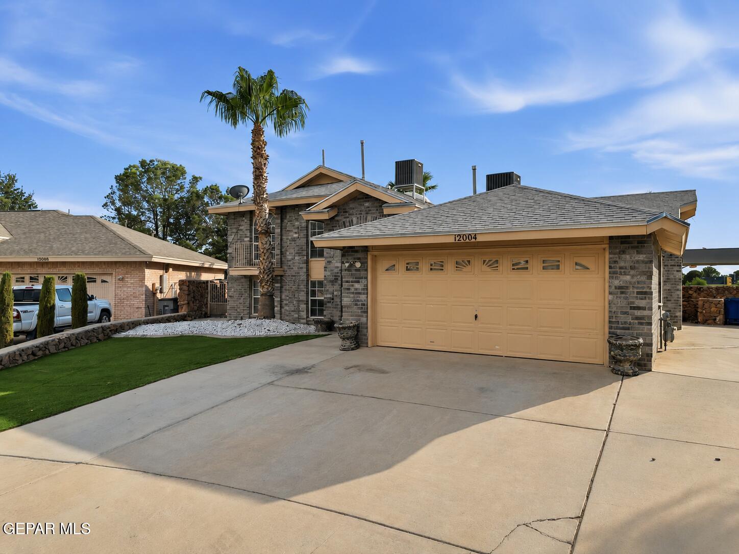12004 PUEBLO LAGUNA DR