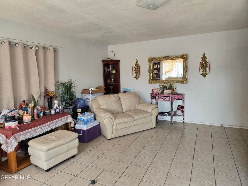 Photo of 3415 RIVERA Avenue, El Paso, TX 79905 (MLS # 940888)