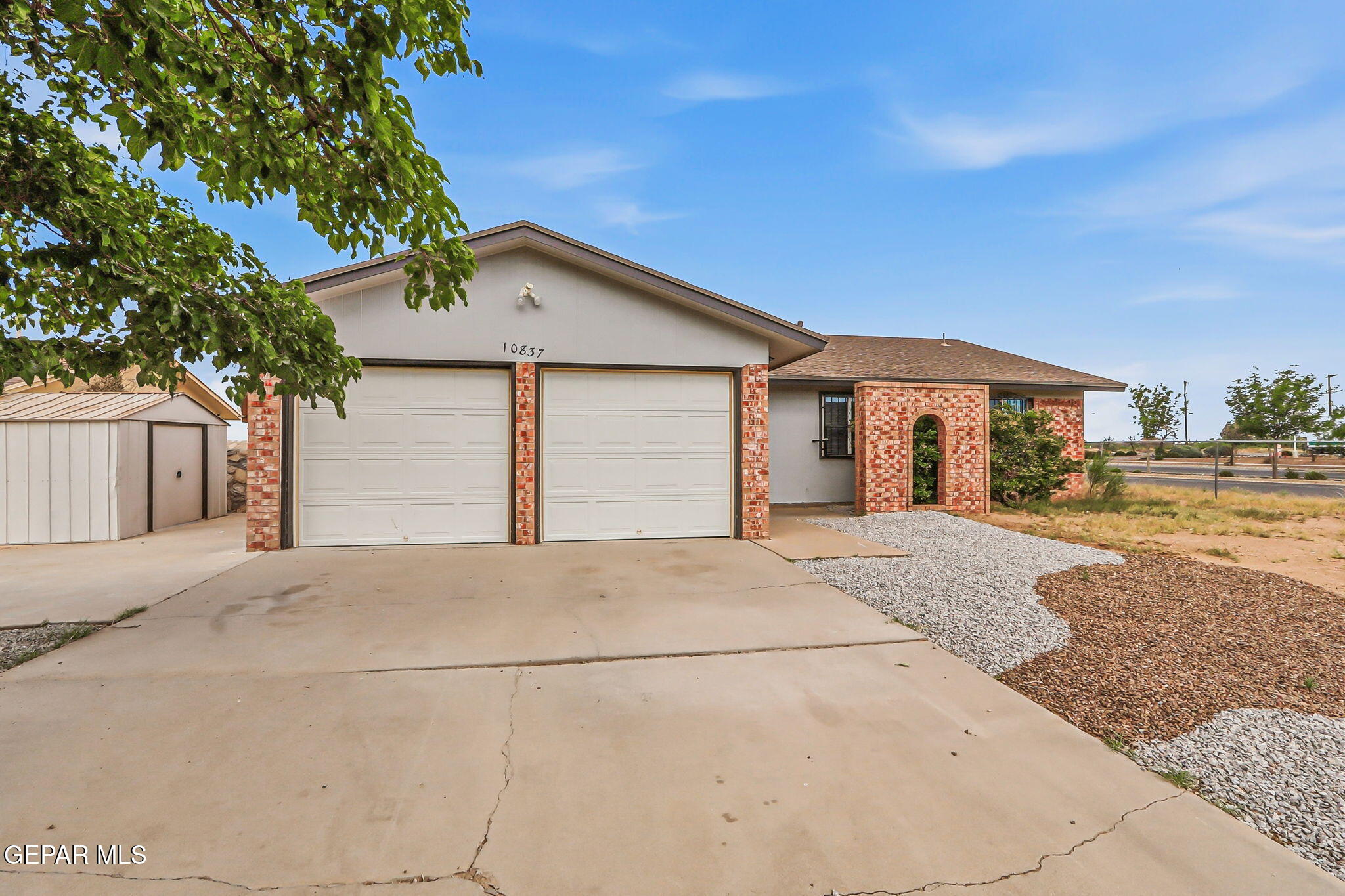 10837 GEMSTONE Street