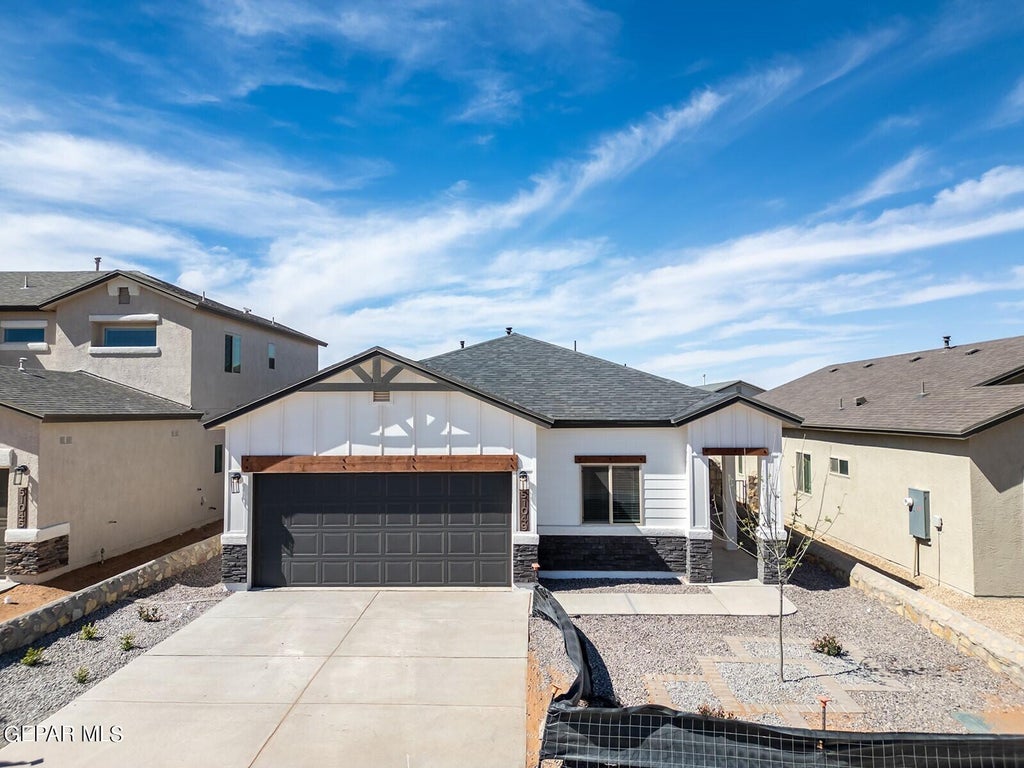 Photo of 15161 Endurance Avenue, El Paso, TX 79938 (MLS # 944205)