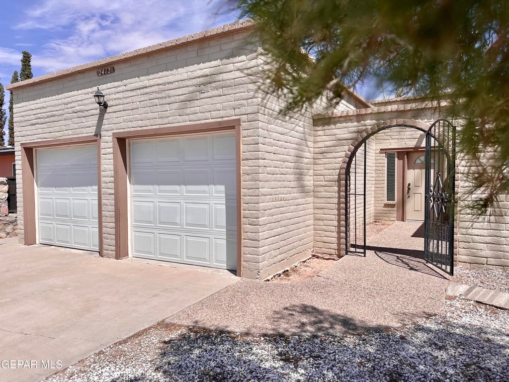 Photo of 2412 RED SAILS Drive, El Paso, TX 79936 (MLS # 950687)