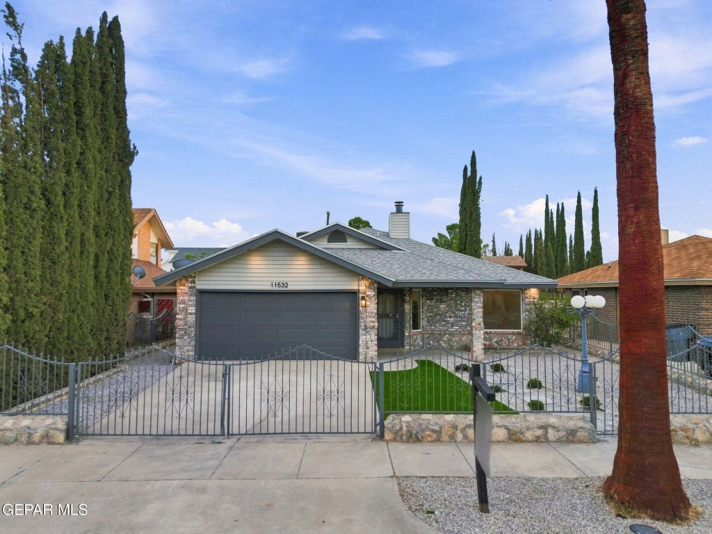 Photo of 11532 STOCKMEYER Drive, El Paso, TX 79936 (MLS # 949423)