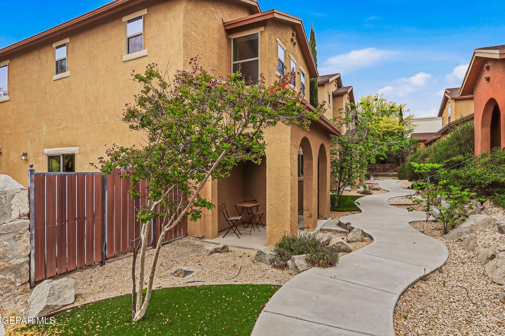 Photo of 6657 BOULDER CANYON Lane, El Paso, TX 79912 (MLS # 942348)