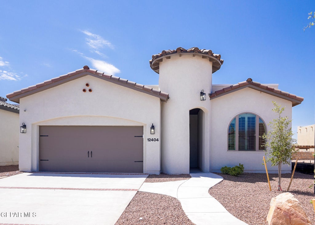 Photo of 625 BASKETFLOWER Drive, Horizon City, TX 79928 (MLS # 953307)