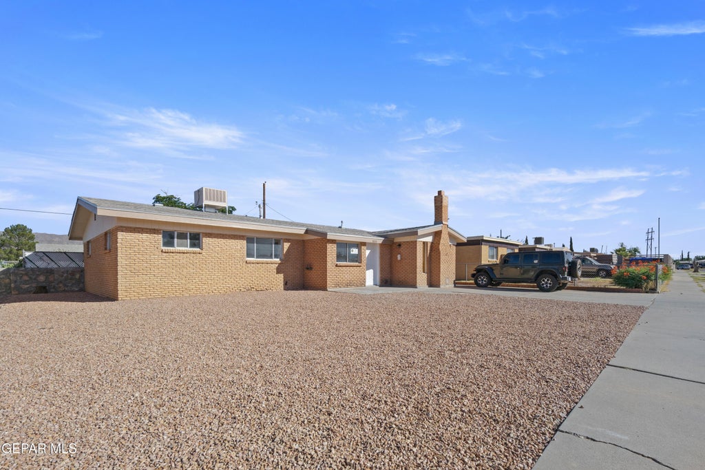 Photo of 10333 WILSHIRE Drive, El Paso, TX 79924 (MLS # 945031)