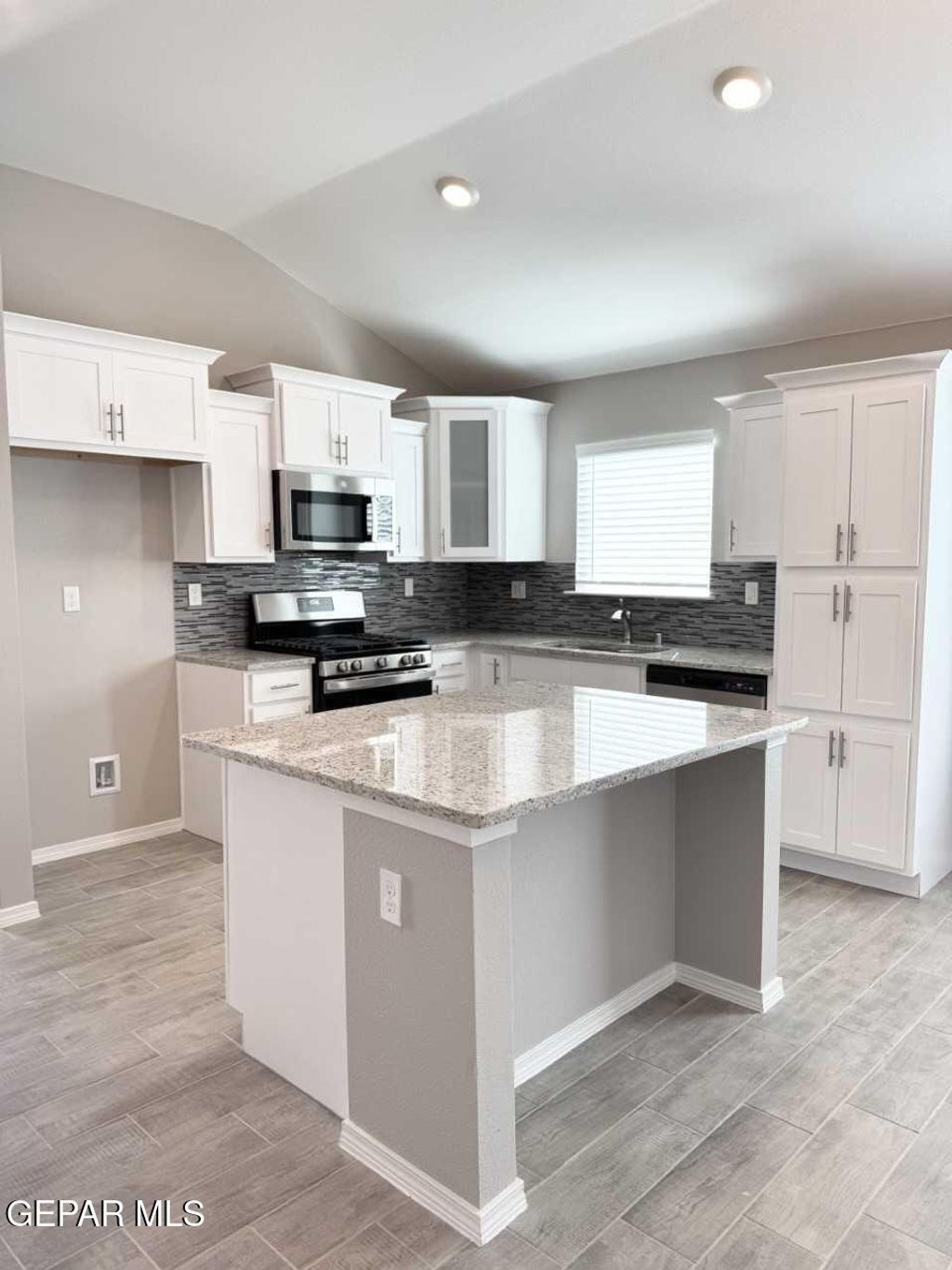 Photo of 13928 Summer Hail Avenue, El Paso, TX 79928 (MLS # 940284)