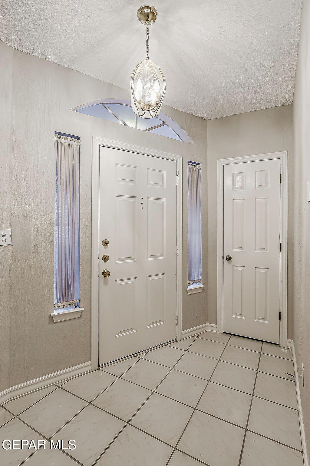 4701 Excalibur Drive B - Photo 4