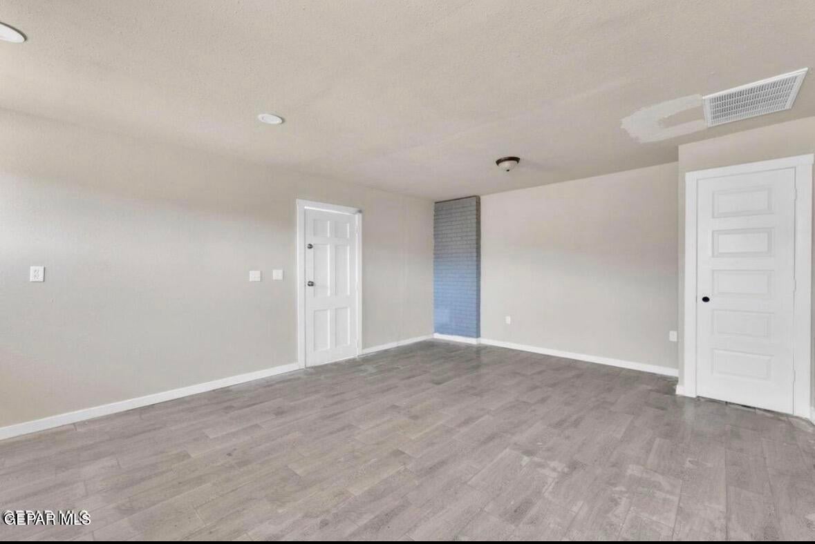 8827 MOUNT ELBERT Drive 3