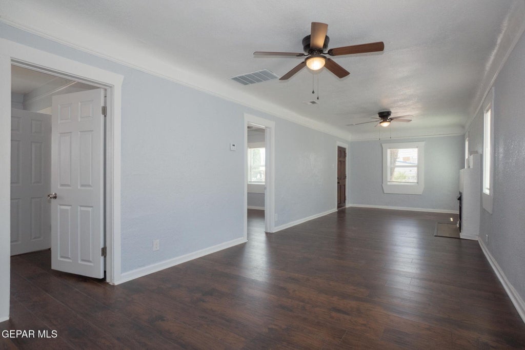 Photo of 3411 MEMPHIS Avenue, El Paso, TX 79930 (MLS # 950799)