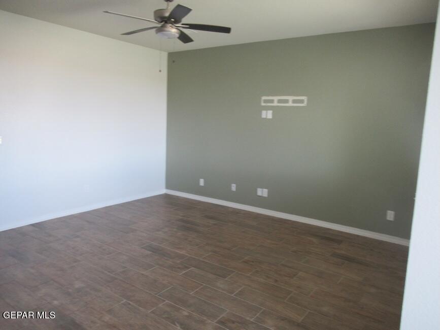 1628 SAM DOMINGUEZ Street