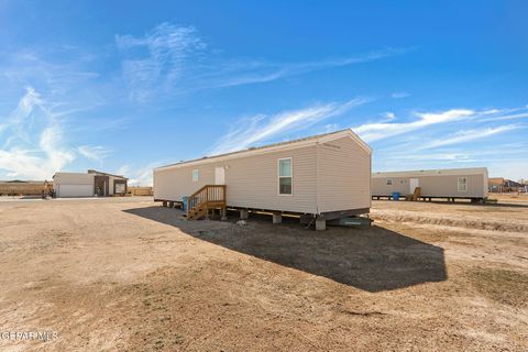 A home in Clint