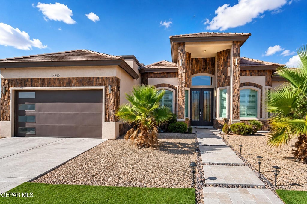 Photo of 14749 Cactus Crossing Drive, Horizon City, TX 79928 (MLS # 950334)