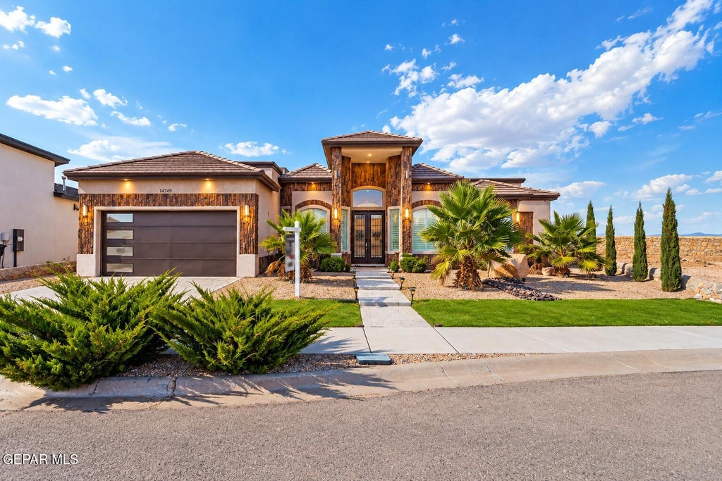 Photo of 14749 Cactus Crossing Drive, Horizon City, TX 79928 (MLS # 950334)