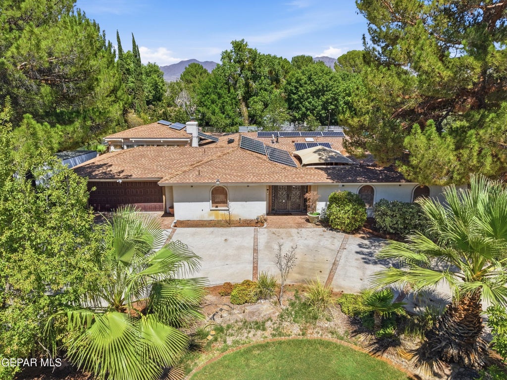Photo of 794 COEUR DALENE Circle, El Paso, TX 79922 (MLS # 949875)